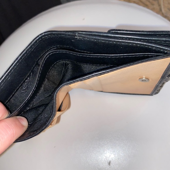 Coach Wallet - Picture 3 of 3